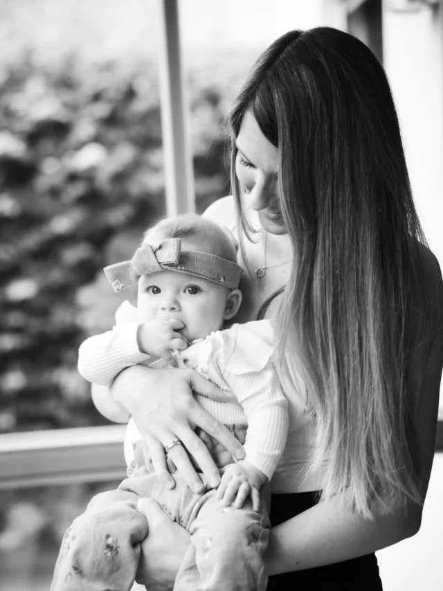 Die kleinen Momente im eigenen Heim immer festgehalten 😍

#babyshooting #homeshooting #dermobilefotograf #babyfotograf #schwarzweiß